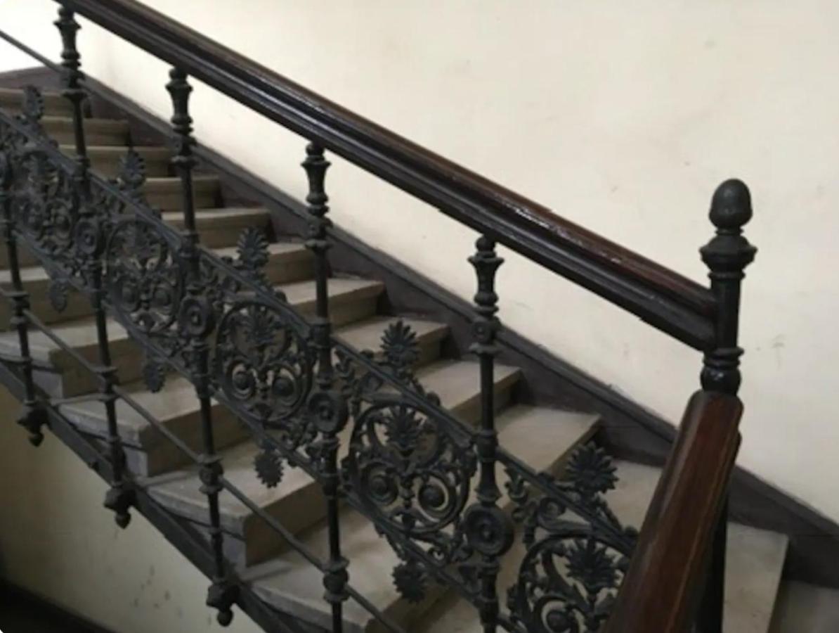 Award Winning Luxury Studio In The Heart Of Budapest In Historical Building Eksteriør bilde